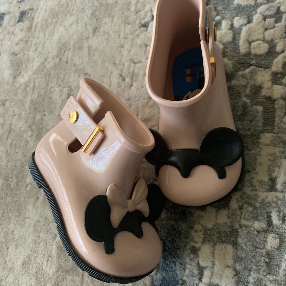 Disney Minnie & Mickey Mini Melissa size 7 boots